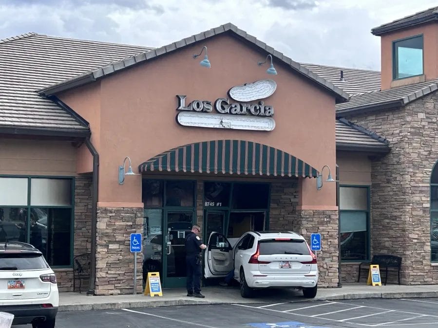 Car crashes into local Sandy restaurant: Shocking incident