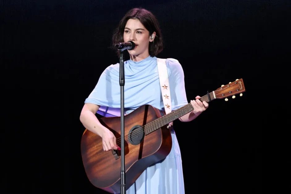 Gracie Abrams Slams ‘Demonic’ Removal of Pride Flag From Stonewall