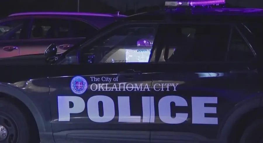 Two injured in stabbing at NW Oklahoma City intersection
