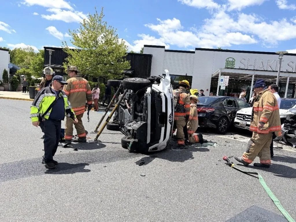 Car Crashes Into 7 Vehicles, Flips Over
